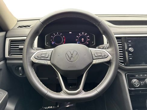 Used 2023 Volkswagen Atlas SE w/ Panoramic Sunroof Package FWD image 59