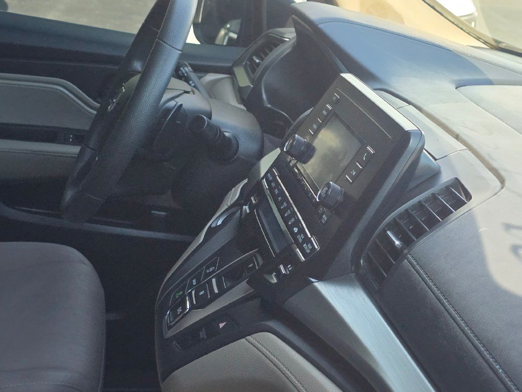 Used 2021 Honda Odyssey LX image 8