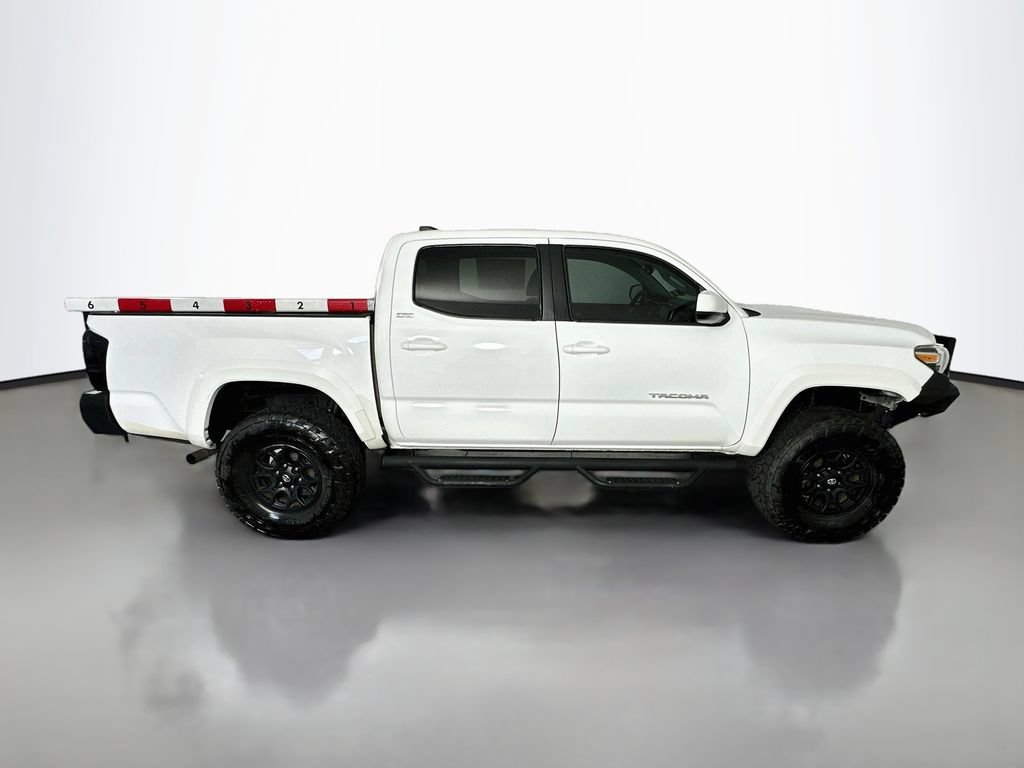 Used 2021 Toyota Tacoma SR5 RWD image 8