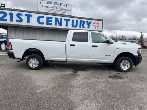 Used 2019 RAM 2500 Tradesman image 17