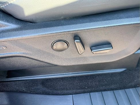 Used 2022 Ford F150 XLT w/ Equipment Group 302A High image 35