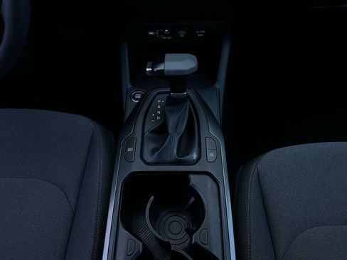 Used 2025 Kia K4 LXS image 14