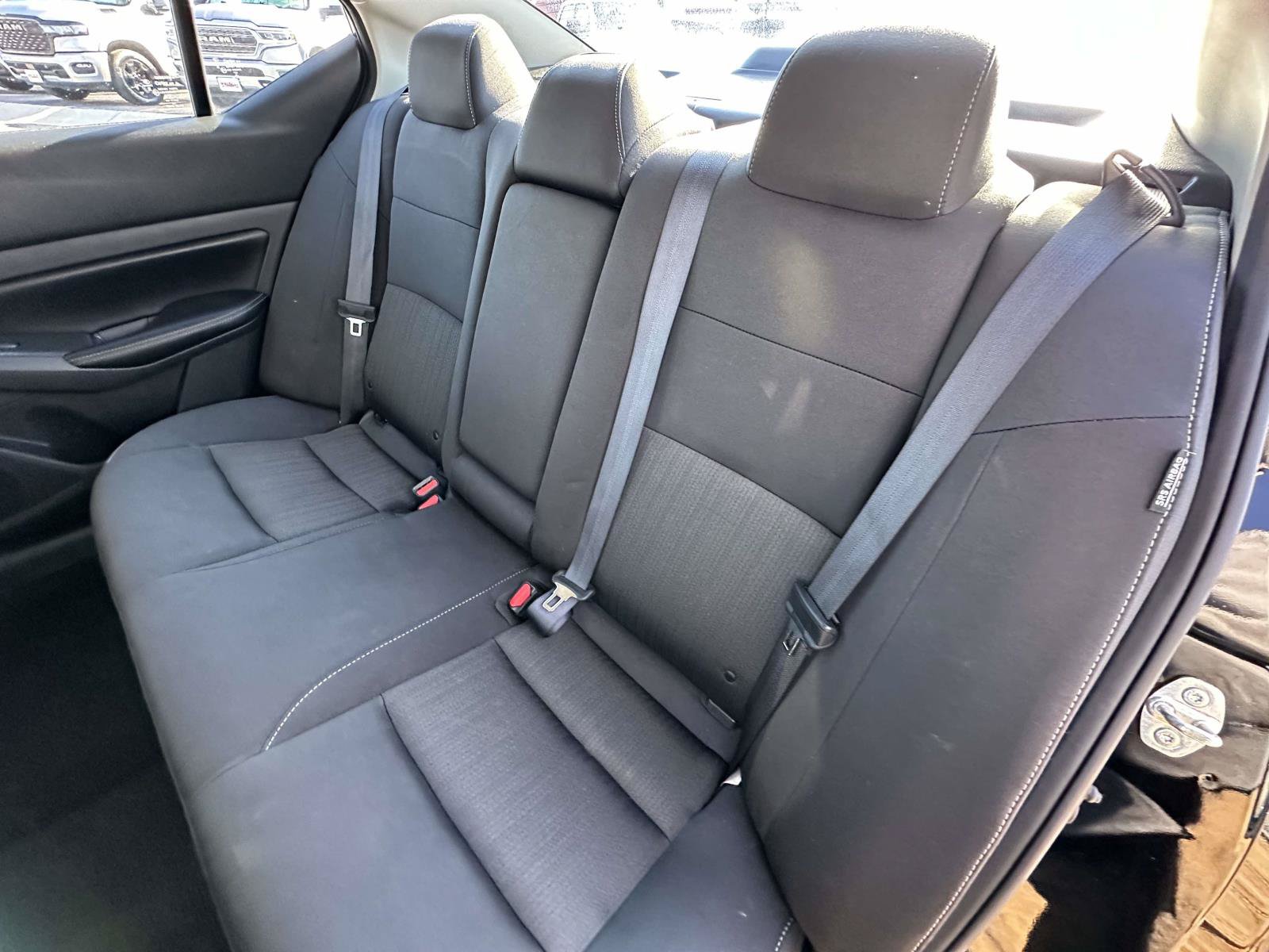 Used 2024 Nissan Altima 2.5 SV FWD image 32