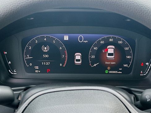 Certified 2025 Honda Accord LX image 9