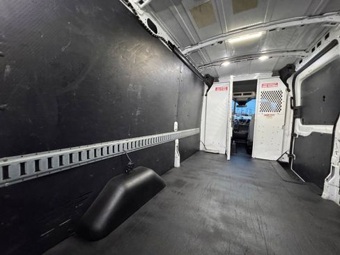 Used 2019 Ford Transit 350 148 Medium Roof image 23