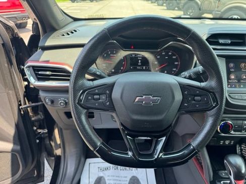 Used 2022 Chevrolet TrailBlazer RS FWD image 18