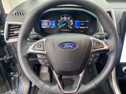 Used 2024 Ford Edge SEL w/ Convenience Package image 10