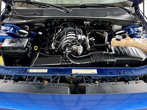 Used 2012 Dodge Challenger R/T RWD image 26