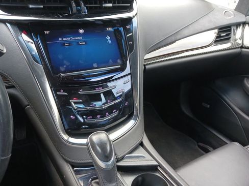 Used 2014 Cadillac ELR w/ Luxury Package FWD image 18