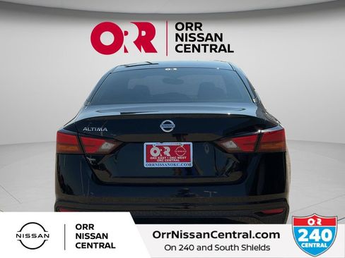 Used 2022 Nissan Altima 2.5 S FWD image 6
