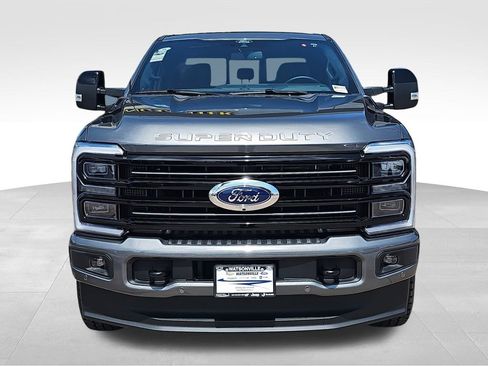 New 2026 Ford F350 Platinum w/ FX4 Off-Road Package image 8