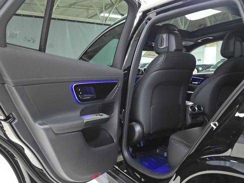 New 2026 Mercedes-Benz GLC 300 4MATIC image 15