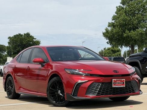 Certified 2025 Toyota Camry SE w/ Convenience Package AWD/4WD image 2