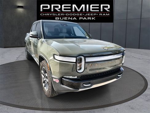 Used 2023 Rivian R1T Launch Edition image 1