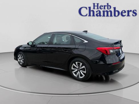 Used 2023 Honda Civic LX image 3