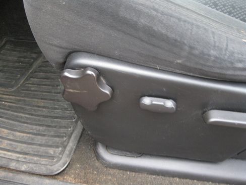 Used 2008 Chevrolet Silverado 1500 LT w/ Texas Edition image 15