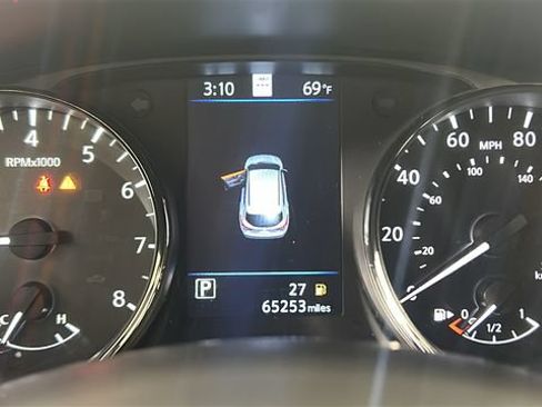 Used 2022 Nissan Rogue Sport SL AWD/4WD image 16