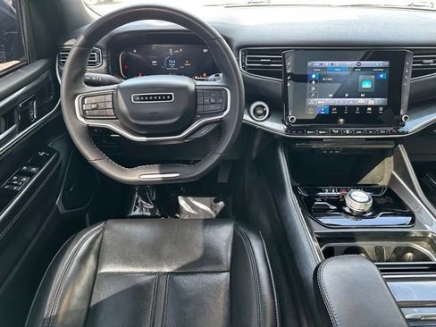 Used 2022 Jeep Wagoneer Series I w/ Premium Group I AWD/4WD image 20