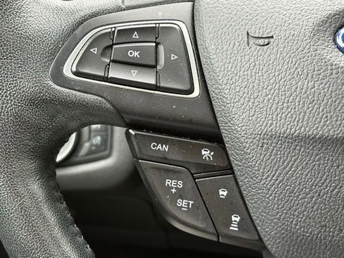 Used 2019 Ford Escape Titanium AWD/4WD image 19