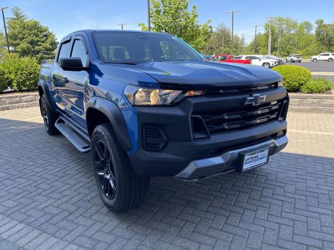 Used 2023 Chevrolet Colorado Trail Boss w/ LPO, Skid Plate Package AWD/4WD image 7