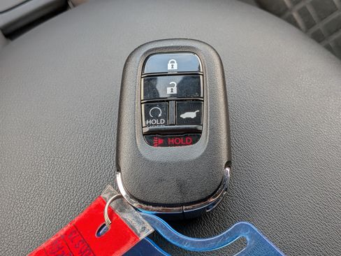 Used 2025 Honda HR-V Sport image 33