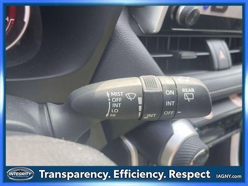Certified 2025 Toyota RAV4 XLE AWD/4WD image 22