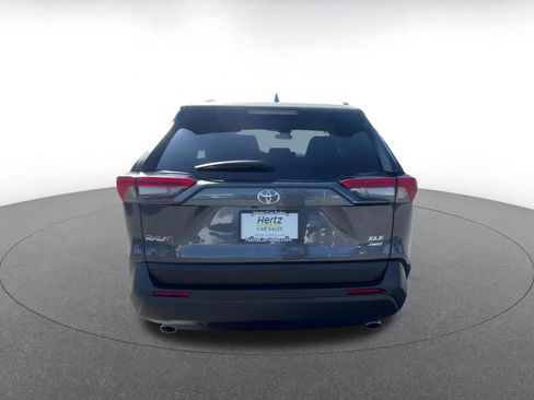Used 2025 Toyota RAV4 XLE image 12
