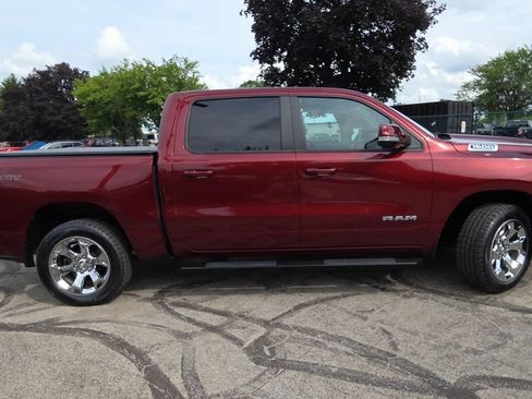 Used 2022 RAM 1500 Big Horn AWD/4WD image 9