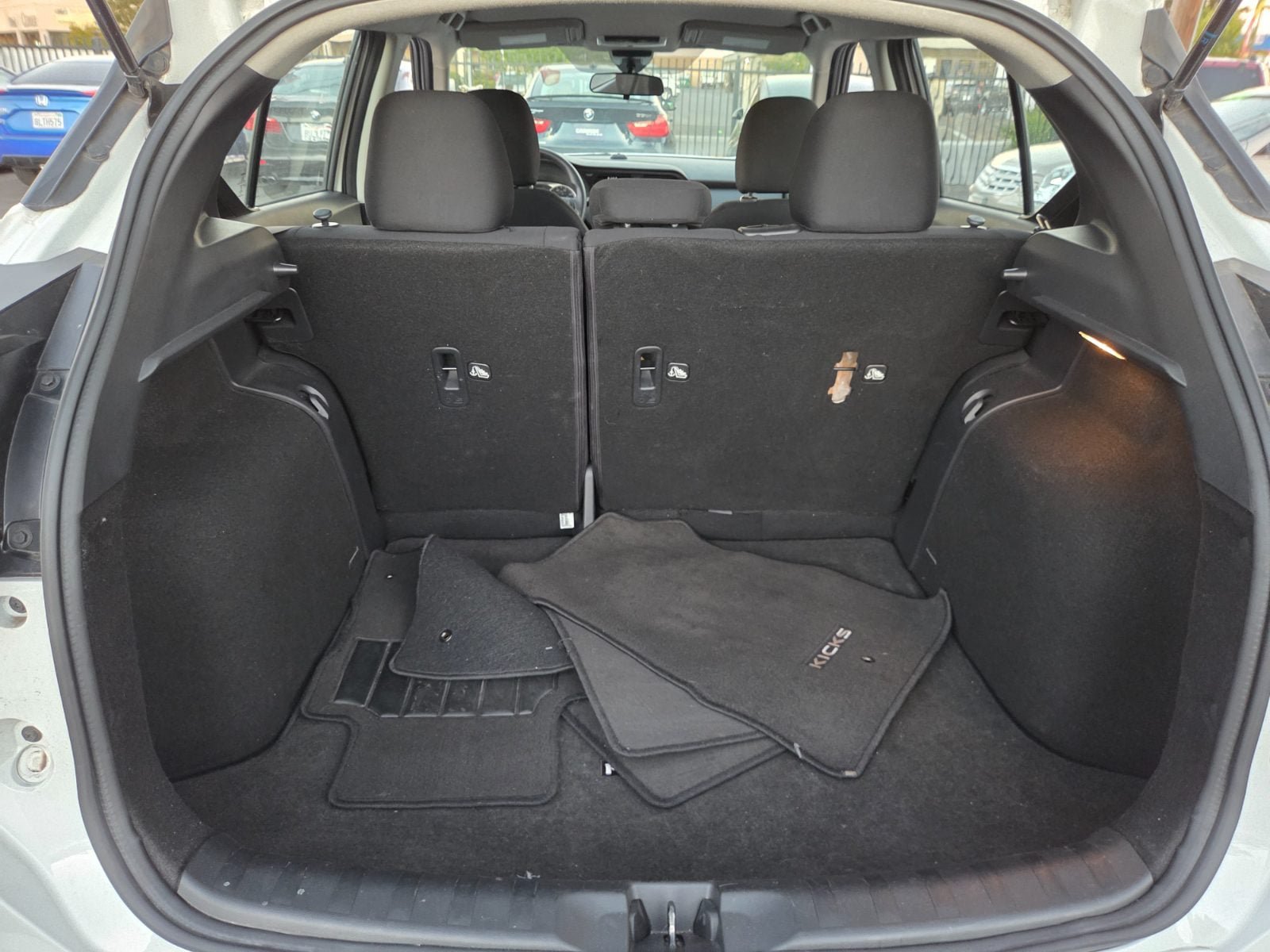 Used 2023 Nissan Kicks S FWD image 11
