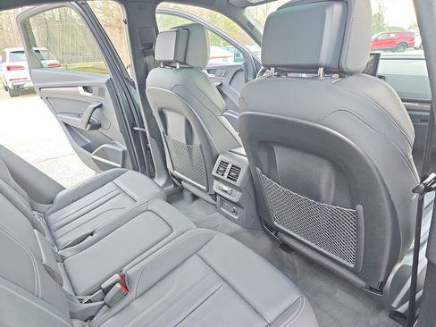 Used 2023 Audi Q5 2.0T Premium Plus w/ Premium Plus Package image 11