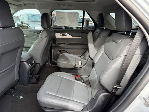 New 2026 Ford Explorer Active w/ Active Comfort Package image 14