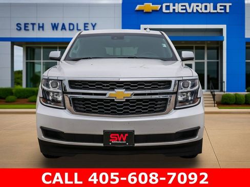 Used 2018 Chevrolet Tahoe LT RWD image 2