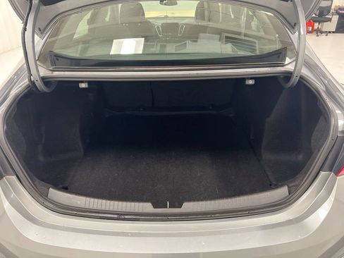 Used 2023 Chevrolet Malibu LT FWD image 23