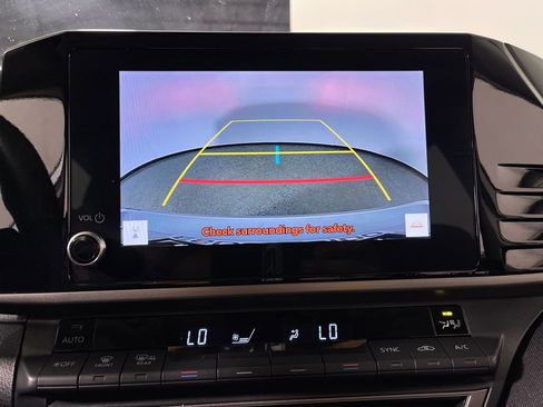 Certified 2025 Toyota Camry LE image 21