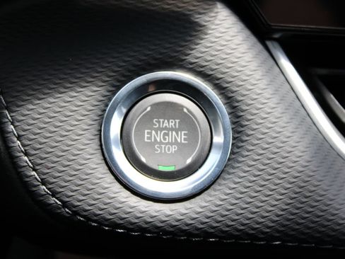 New 2027 Chevrolet Equinox LT w/ Safety and Technology Package FWD image 34
