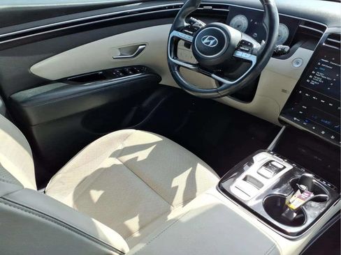 Used 2023 Hyundai Tucson Limited FWD image 19
