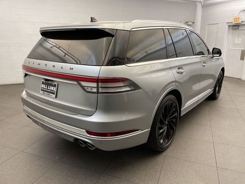 Used 2021 Lincoln Aviator Black Label w/ Dynamic Handling Package image 5