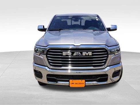 Certified 2025 RAM 1500 Laramie AWD/4WD image 12