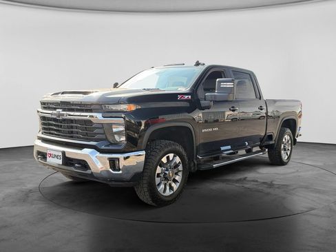Used 2024 Chevrolet Silverado 2500 LT w/ All Star Edition AWD/4WD image 4