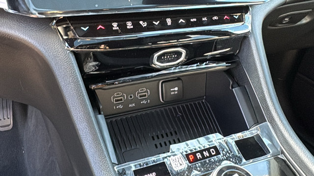 New 2027 Jeep Grand Cherokee Limited AWD/4WD image 17