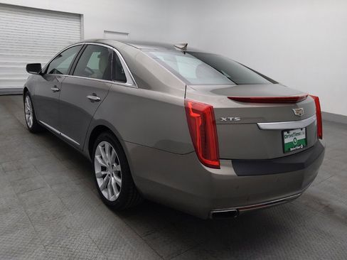 Used 2017 Cadillac XTS Luxury w/ Driver Awareness Package FWD image 5