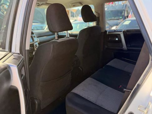 Used 2014 Toyota 4Runner SR5 image 18