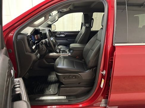 Used 2024 Chevrolet Silverado 1500 LTZ w/ Z71 Off-Road Package image 7