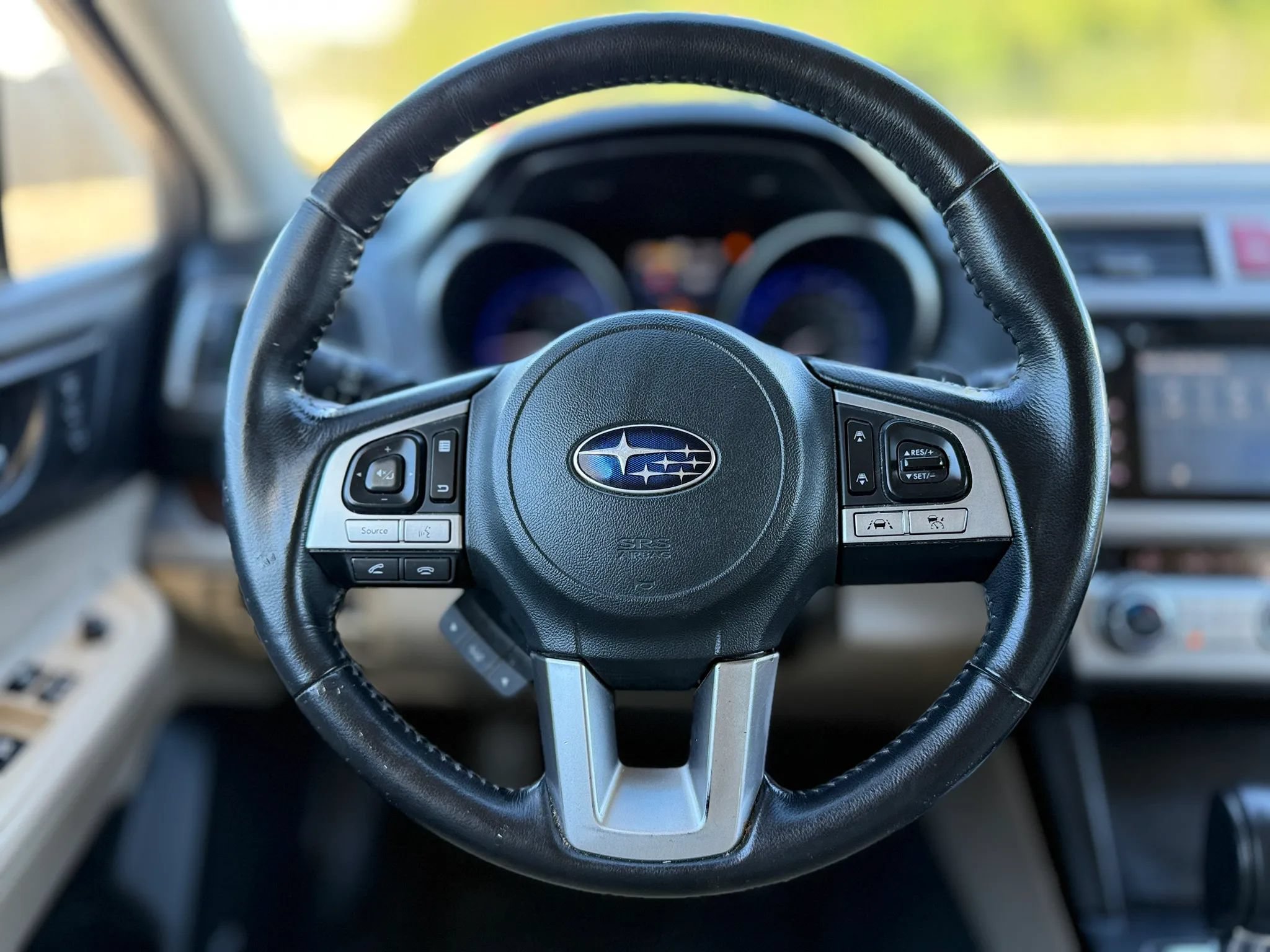 Used 2016 Subaru Outback 2.5i Limited AWD/4WD image 24