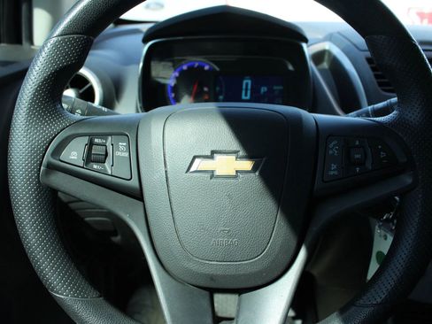 Used 2016 Chevrolet Trax LT image 22