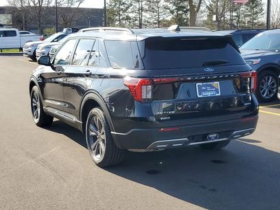 Certified 2025 Ford Explorer Active w/ Active Comfort Package