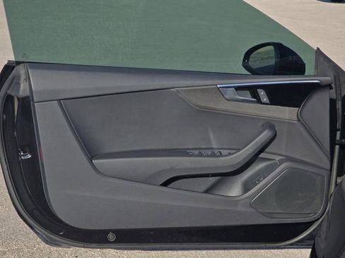 Used 2022 Audi A5 2.0T Premium image 25