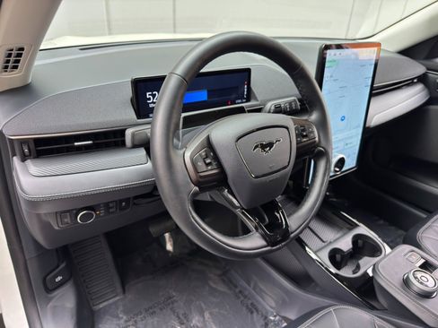 Used 2024 Ford Mustang Mach-E Select w/ Comfort Package Lite image 12