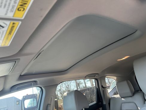 Used 2021 Honda CR-V EX-L image 19