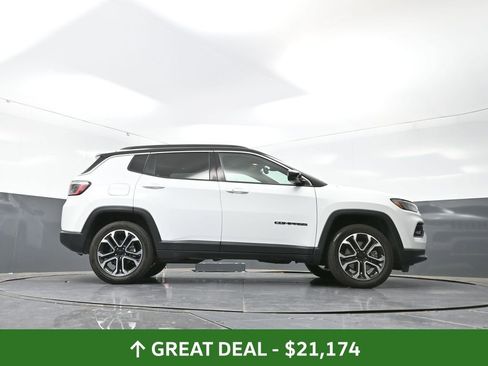 Used 2024 Jeep Compass Limited image 50